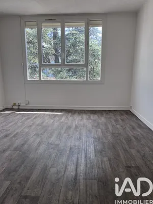 Appartement à Fréjus (83600)