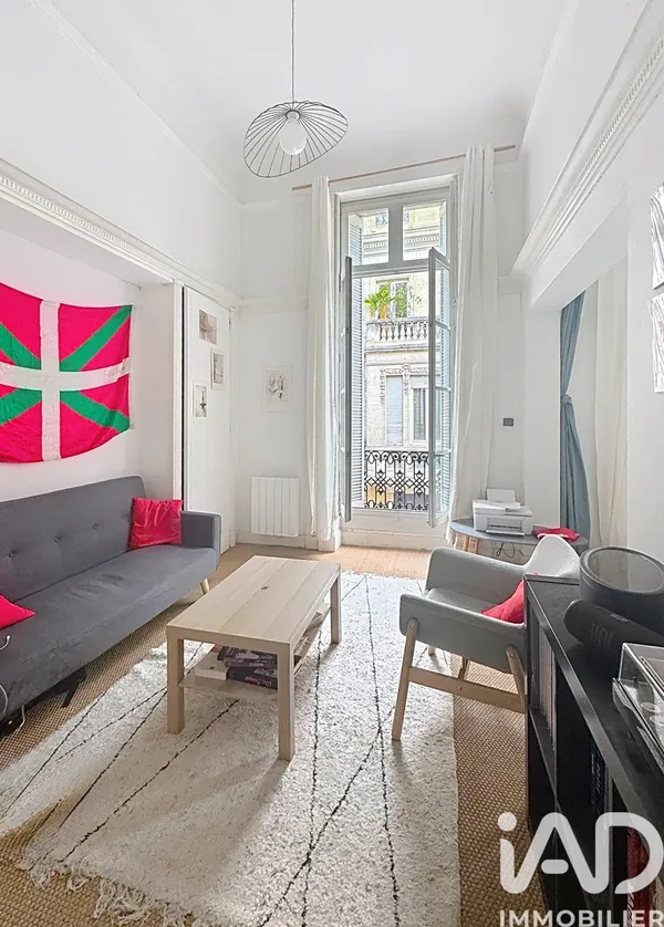 Vente appartement à Bordeaux (33100) : appartement 2 pièces 50 m² — 2