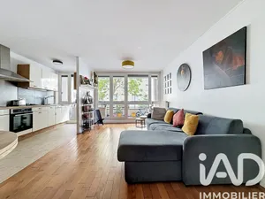 Apartment in Paris (75018)