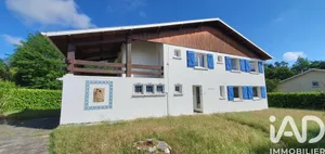 Maison traditionnelle à Saint-Pierre-du-Mont (40280)