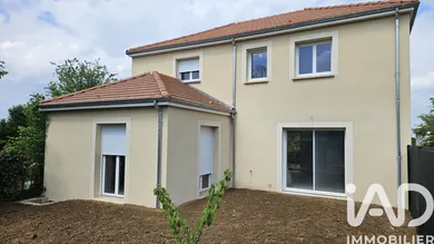 Maison à La Brosse-Montceaux (77940)