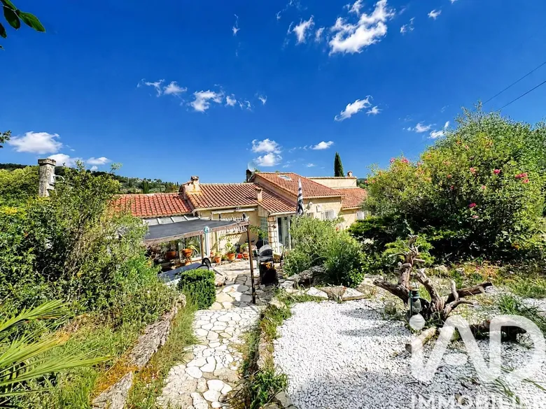Maison 3 pièces 106 m² · à Lorgues · 106 m² · 345 000 €