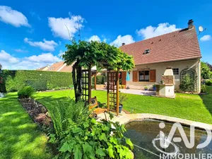 Pavillon à La Houssaye-en-Brie (77610)