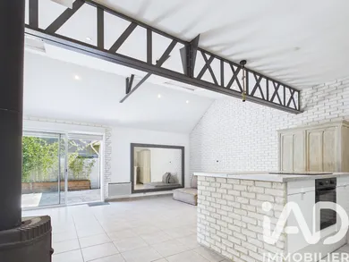 Loft in Troyes (10000)
