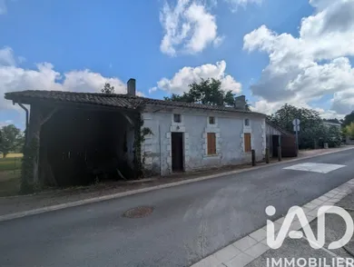 Village house in Lapouyade (33620)