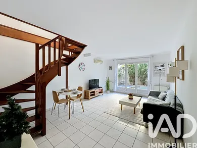 House in Nanterre (92000)