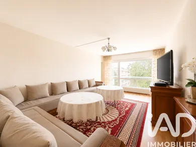 Appartement à Élancourt (78990)