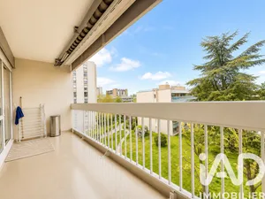 Appartement à Élancourt (78990)