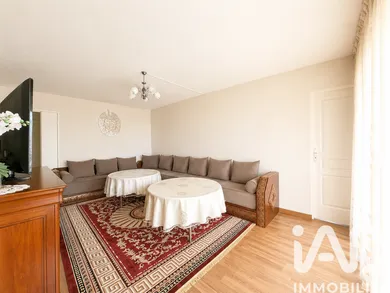Appartement à Élancourt (78990)