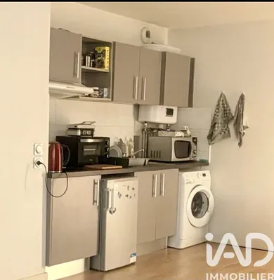 Apartment in Pessac (33600)
