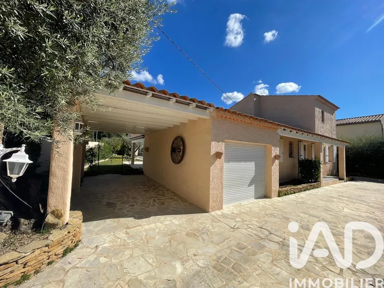 Maison 5 pièces 133 m² · à Le Beausset · 133 m² · 779 000 €