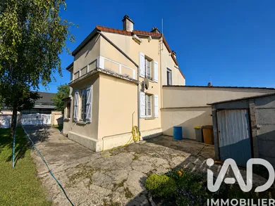 House in Bagneaux-sur-Loing (77167)