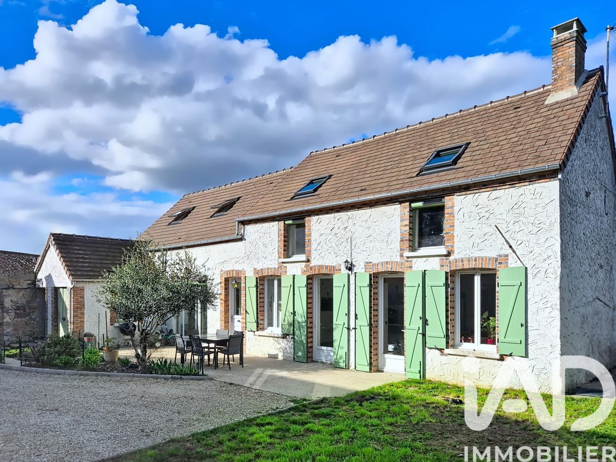maison à Villeneuve-la-Guyard