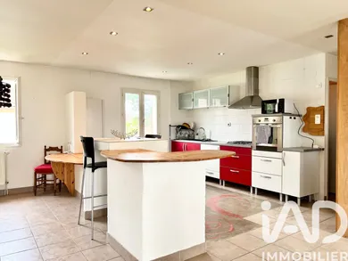 Townhouse in Feytiat (87220)