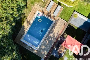 Architectural house in Orgeval (78630)