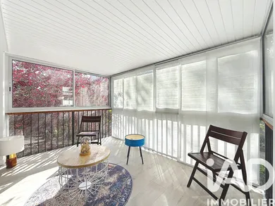 Apartment in Le Chesnay (78150)