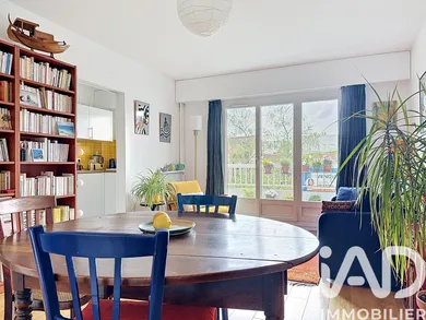 Apartment in Houilles (78800)