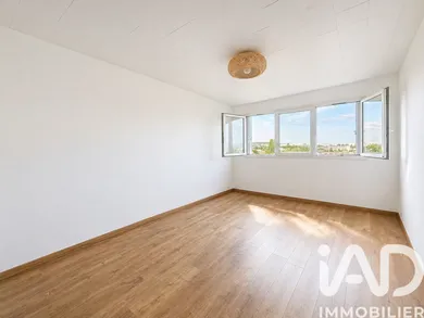 Apartment in Saint-Gratien (95210)