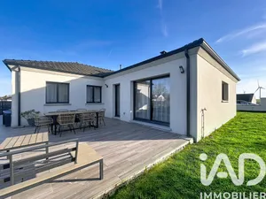 Maison traditionnelle à Vélye (51130)