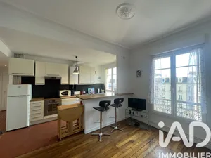Apartment in Asnières-sur-Seine (92600)