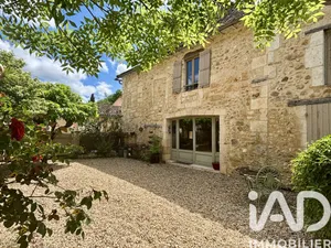 Village house in Saint-Georges-de-Montclard (24140)