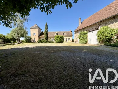 Demeure à Saint-Ambreuil (71240)