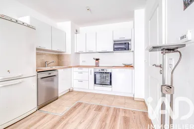 Apartment in Villenoy (77124)