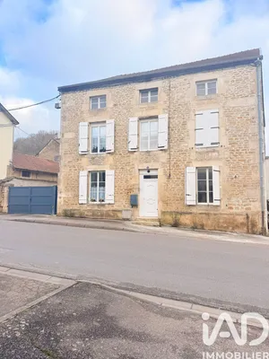 Maison traditionnelle à Nogent (52800)