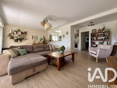 Appartement à Saint-Laurent-du-Var (06700)
