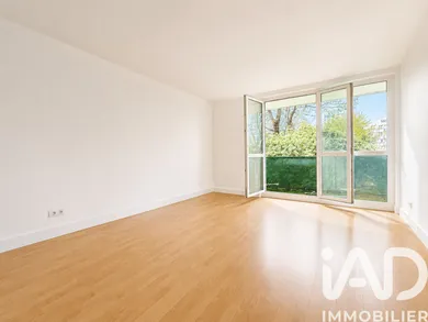 Apartment in Rosny-sous-Bois (93110)