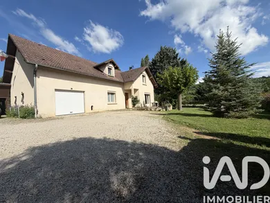 Maison à Chélieu (38730)