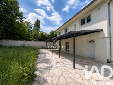 House in Créteil (94000)