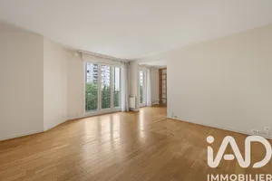 Appartement à Courbevoie (92400)
