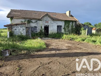 House in Aurions-Idernes (64350)