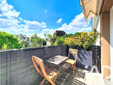 Apartment in Choisy-le-Roi (94600)