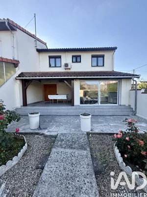 Maison à Bordeaux (33100)