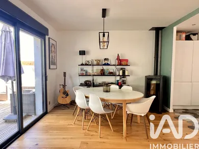 Maison à Bordeaux (33200)