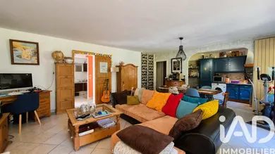 Apartment in Viry-Châtillon (91170)