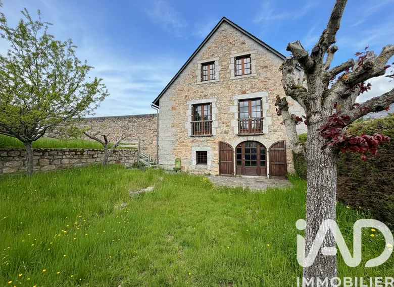 Maison 4 pièces 130 m² · à Saint-Chély-d'Apcher · 130 m² · 149 000 €