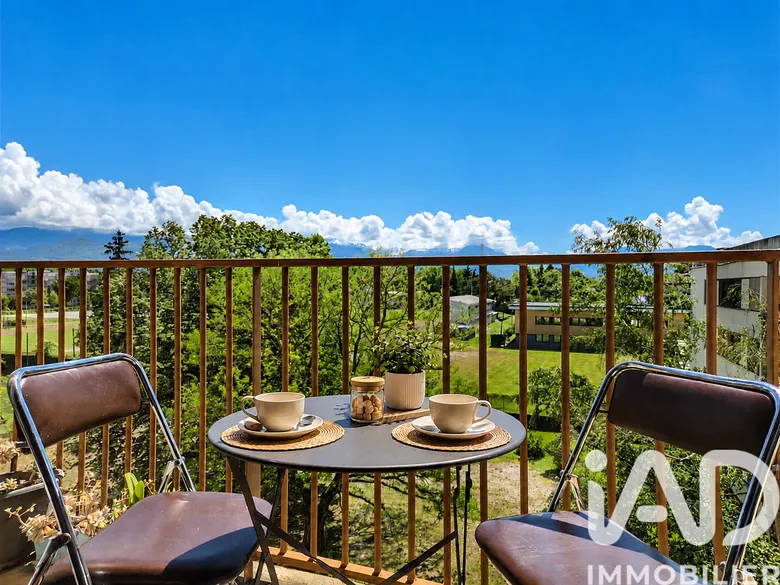 Appartement 4 pièces 83 m² · à Fontaine · 82,5 m² · 130 000 €