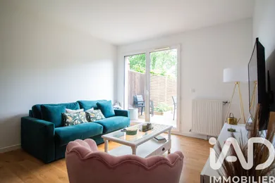 Appartement à Sainte-Geneviève-des-Bois (91700)