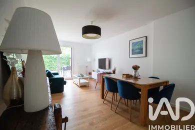 Appartement à Sainte-Geneviève-des-Bois (91700)