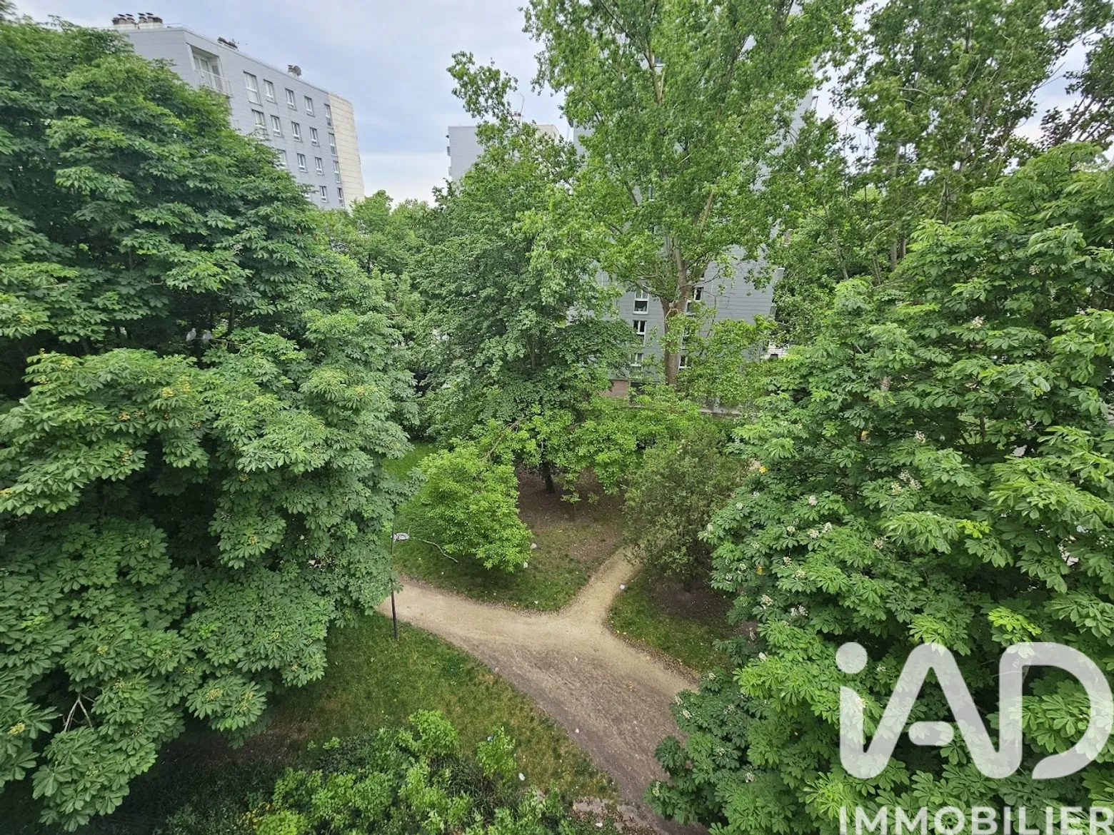 Vente appartement à Aulnay-sous-Bois (93600) : appartement 2 pièces 42 m² - 2018309 — 3