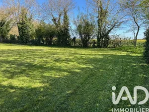 Terrain à Les Fosses (79360)