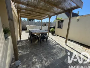 Park home in Saint-Maur-sur-le-Loir (28800)