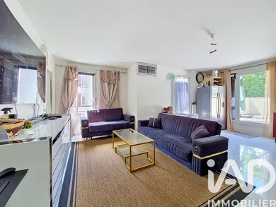Apartment in Fleury-Mérogis (91700)