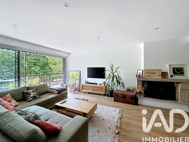 Apartment in Sceaux (92330)