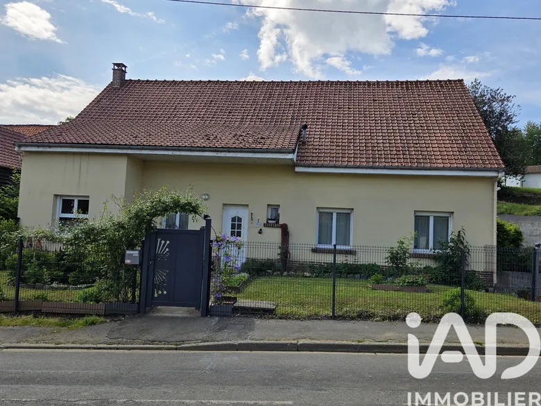 Maison 5 pièces 180 m² · à Naours · 180 m² · 267 000 €