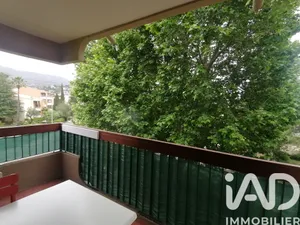 Appartement à Le Lavandou (83980)