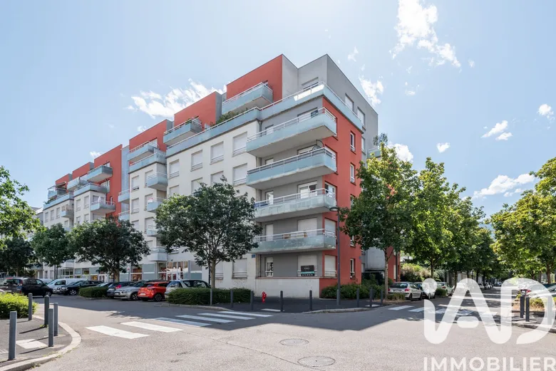 Appartement 1 pièce 37 m² · à Grenoble · 37,4 m² · 590 €
